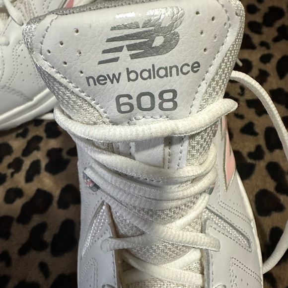 NEW BALANCE 608 v5 WHITE ATHLETIC SNEAKERS - Picture 5 of 7
